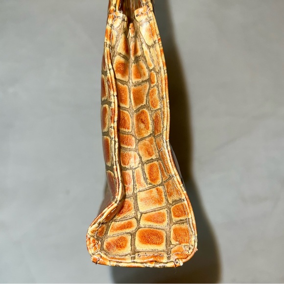 Clarita Accessories Handmade Alligator Skin Leather Two-Tone Bag - Picture 5 of 11